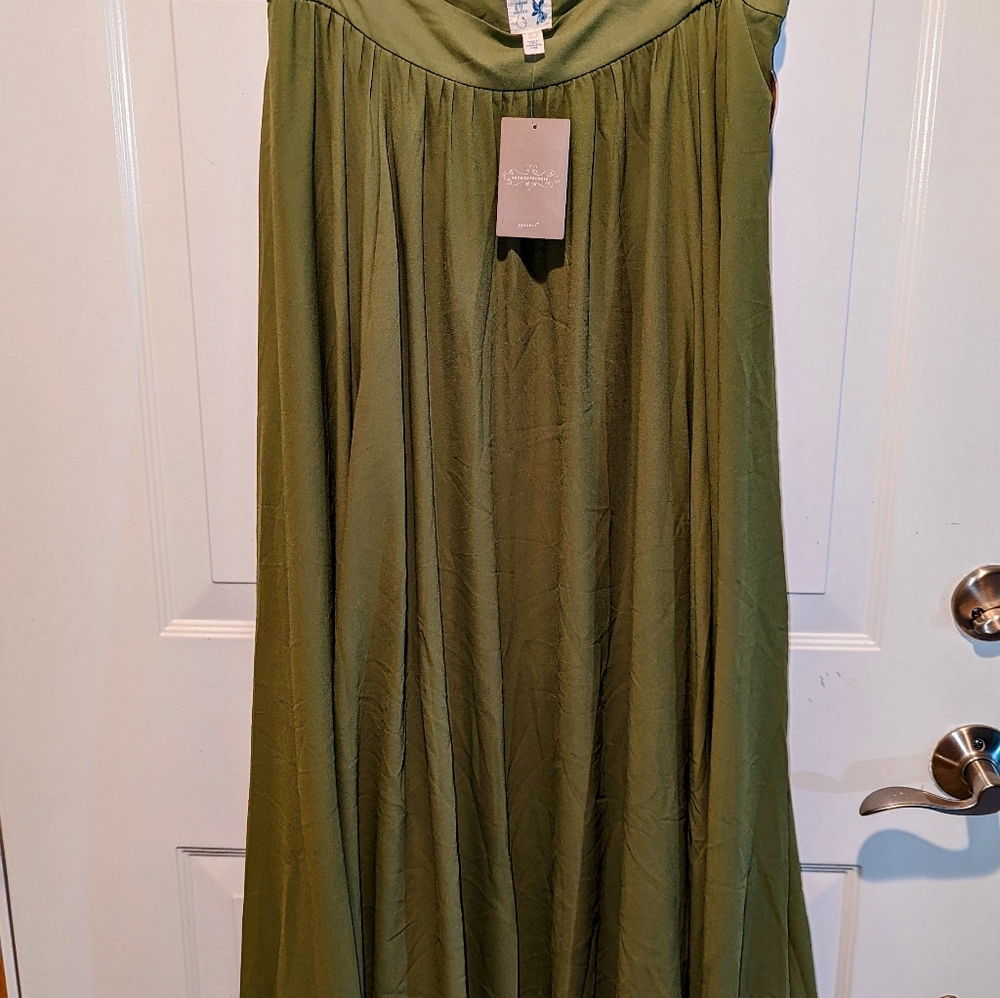 Anthropologie edmé & eeyllte maxi skirt green Size 10 brand new with tag